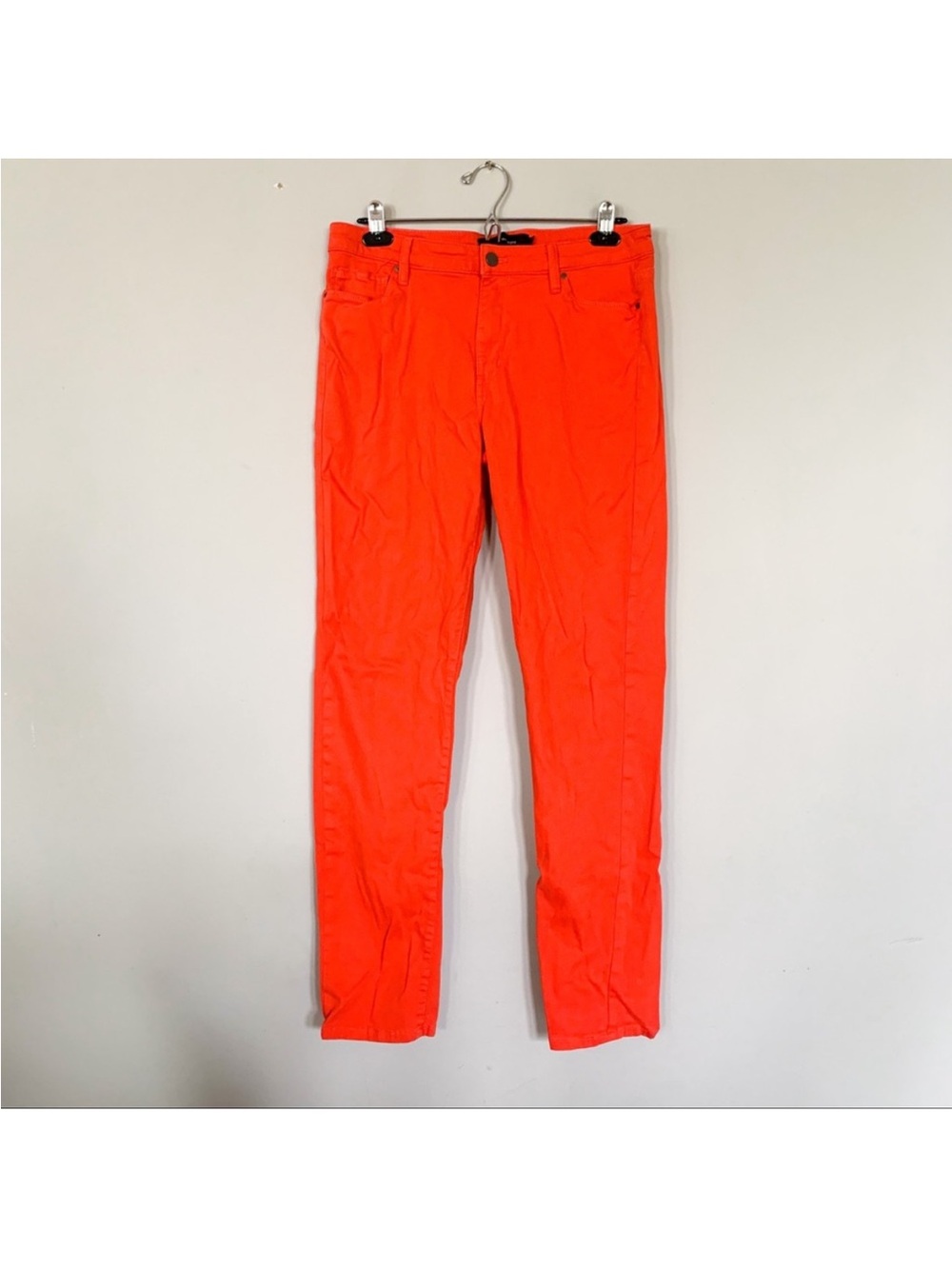 Calvin Klein • Skinny Pants